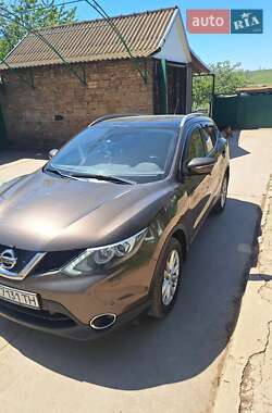 Внедорожник / Кроссовер Nissan Qashqai 2014 в Белгороде-Днестровском