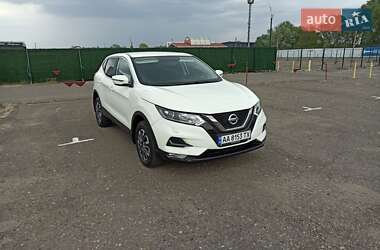 Внедорожник / Кроссовер Nissan Qashqai 2018 в 