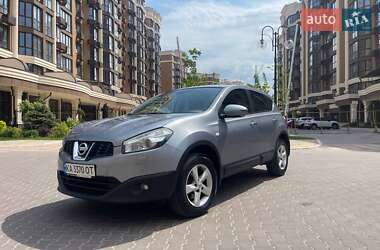Внедорожник / Кроссовер Nissan Qashqai 2010 в Киеве