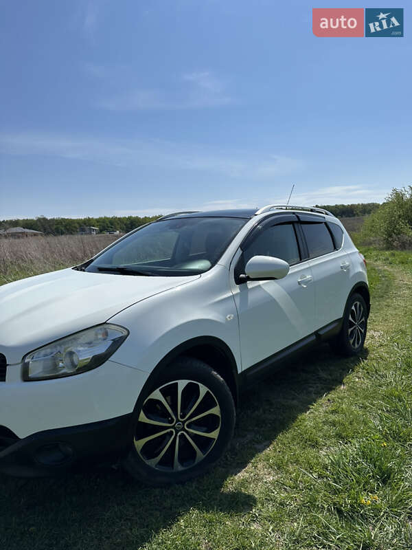 Внедорожник / Кроссовер Nissan Qashqai 2012 в Луцке