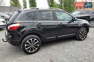 Позашляховик / Кросовер Nissan Qashqai 2012 в 