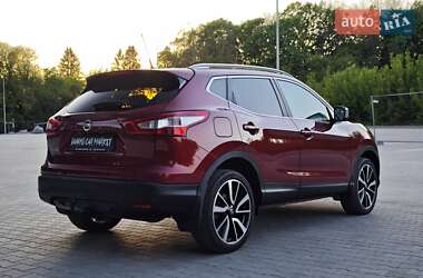 Внедорожник / Кроссовер Nissan Qashqai 2016 в 