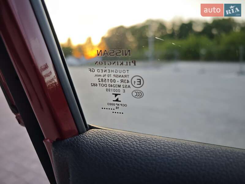 Позашляховик / Кросовер Nissan Qashqai 2016 в Дубні