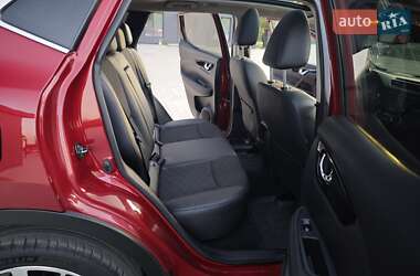 Внедорожник / Кроссовер Nissan Qashqai 2016 в 