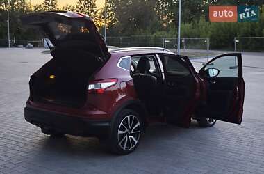 Внедорожник / Кроссовер Nissan Qashqai 2016 в 