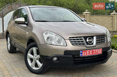 Позашляховик / Кросовер Nissan Qashqai 2010 в 