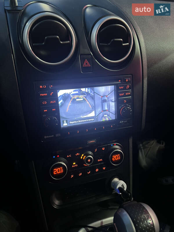Позашляховик / Кросовер Nissan Qashqai 2012 в Києві