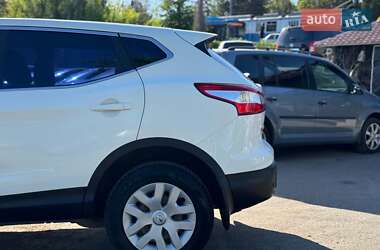 Внедорожник / Кроссовер Nissan Qashqai 2017 в 