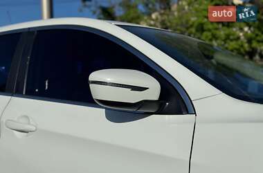 Внедорожник / Кроссовер Nissan Qashqai 2017 в 