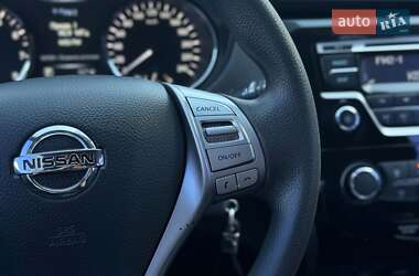 Внедорожник / Кроссовер Nissan Qashqai 2017 в 