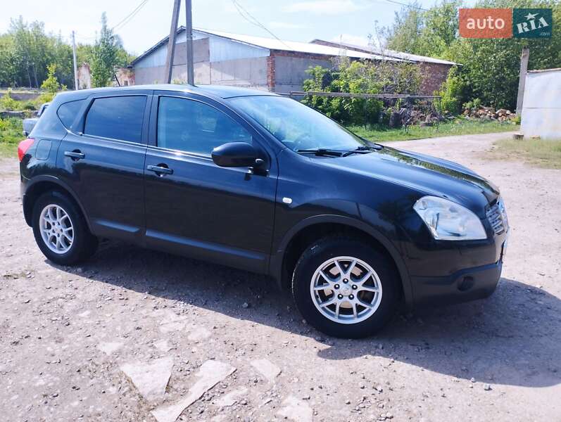 Внедорожник / Кроссовер Nissan Qashqai 2008 в Могилев-Подольске