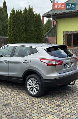 Внедорожник / Кроссовер Nissan Qashqai 2017 в 