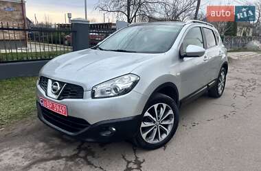 Позашляховик / Кросовер Nissan Qashqai 2010 в 