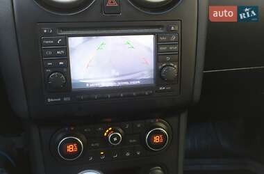 Позашляховик / Кросовер Nissan Qashqai 2011 в 