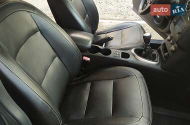 Позашляховик / Кросовер Nissan Qashqai 2011 в 