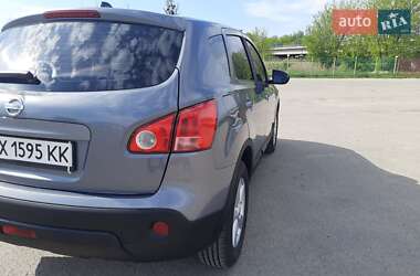Позашляховик / Кросовер Nissan Qashqai 2008 в 