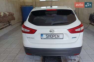Внедорожник / Кроссовер Nissan Qashqai 2014 в 