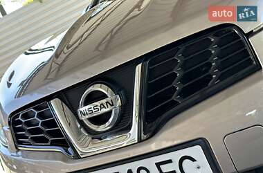 Позашляховик / Кросовер Nissan Qashqai 2011 в 