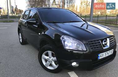 Внедорожник / Кроссовер Nissan Qashqai 2008 в 