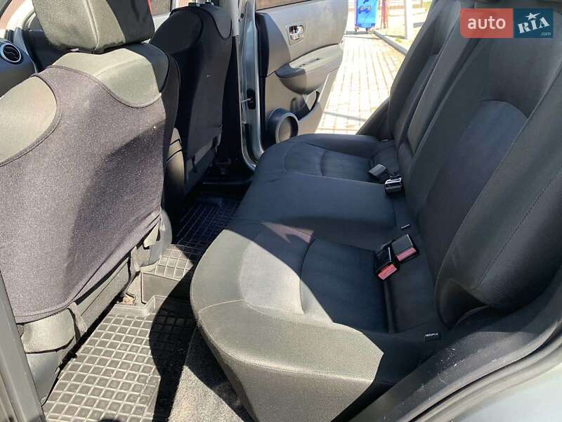 Внедорожник / Кроссовер Nissan Qashqai 2011 в Ивано-Франковске