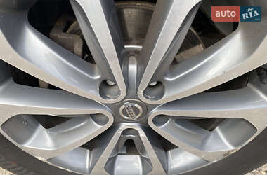 Позашляховик / Кросовер Nissan Qashqai 2010 в 