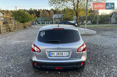 Внедорожник / Кроссовер Nissan Qashqai 2010 в 