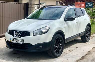 Позашляховик / Кросовер Nissan Qashqai 2013 в Києві