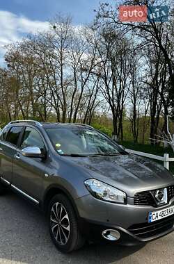 Внедорожник / Кроссовер Nissan Qashqai 2011 в 