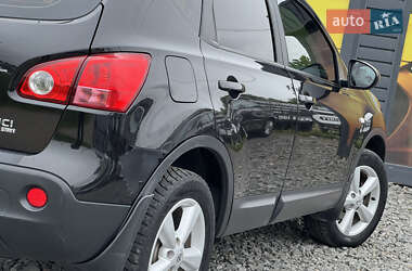 Позашляховик / Кросовер Nissan Qashqai 2007 в 