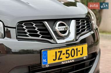Внедорожник / Кроссовер Nissan Qashqai 2010 в 