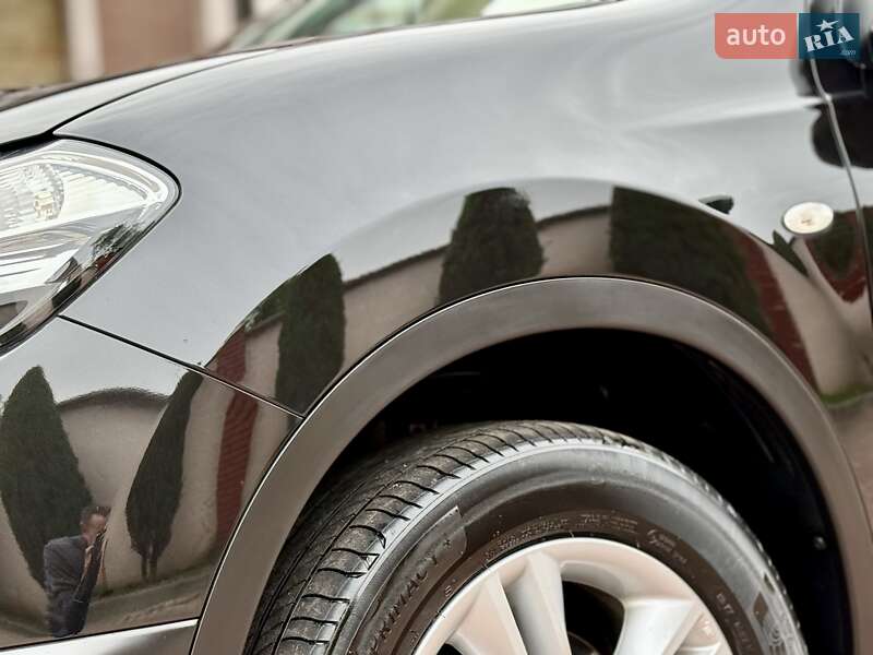 Позашляховик / Кросовер Nissan Qashqai 2010 в Стрию