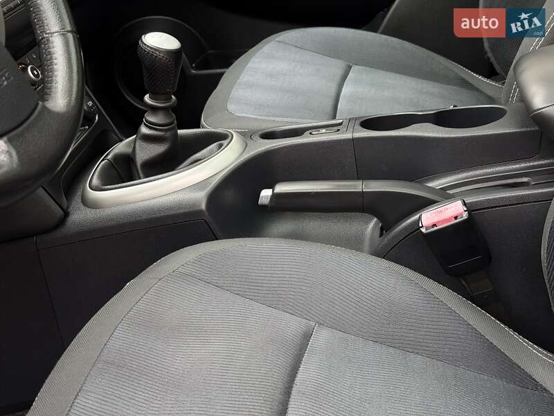 Позашляховик / Кросовер Nissan Qashqai 2010 в Стрию