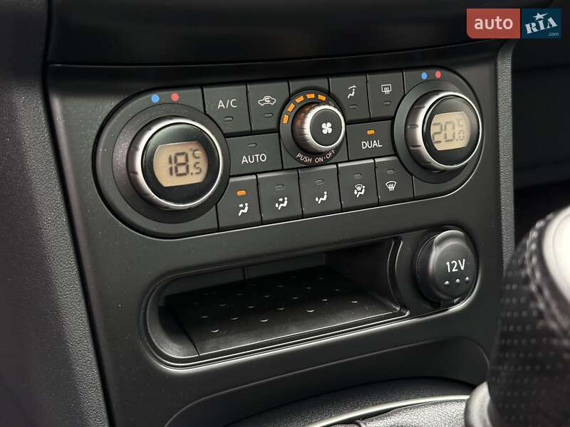 Позашляховик / Кросовер Nissan Qashqai 2010 в Стрию