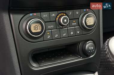 Внедорожник / Кроссовер Nissan Qashqai 2010 в 