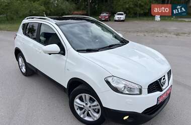 Позашляховик / Кросовер Nissan Qashqai 2011 в 