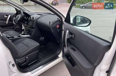Позашляховик / Кросовер Nissan Qashqai 2011 в 