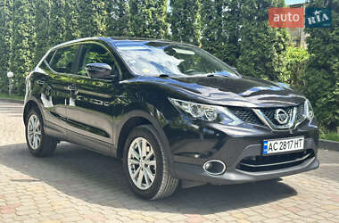 Позашляховик / Кросовер Nissan Qashqai 2016 в 