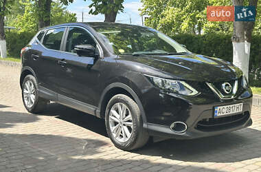 Позашляховик / Кросовер Nissan Qashqai 2016 в 