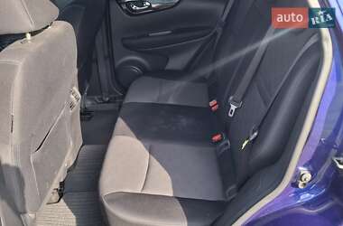 Позашляховик / Кросовер Nissan Qashqai 2015 в 