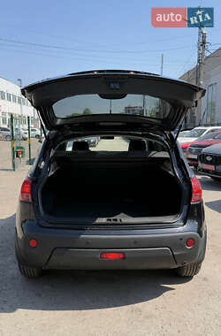 Внедорожник / Кроссовер Nissan Qashqai 2008 в 