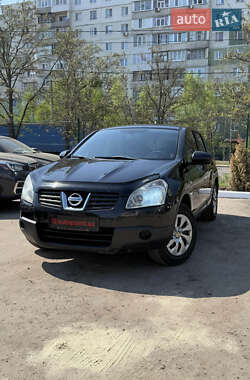 Внедорожник / Кроссовер Nissan Qashqai 2008 в 