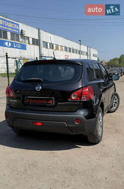Внедорожник / Кроссовер Nissan Qashqai 2008 в 
