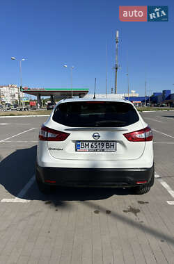 Внедорожник / Кроссовер Nissan Qashqai 2016 в 