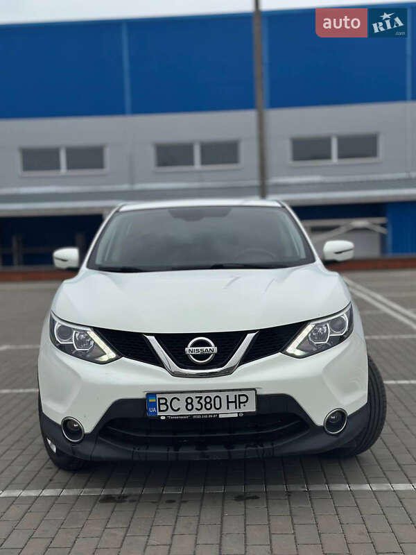 Позашляховик / Кросовер Nissan Qashqai 2016 в 