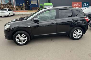 Внедорожник / Кроссовер Nissan Qashqai 2012 в 