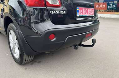 Внедорожник / Кроссовер Nissan Qashqai 2012 в 