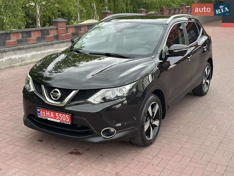 Внедорожник / Кроссовер Nissan Qashqai 2014 в Ровно