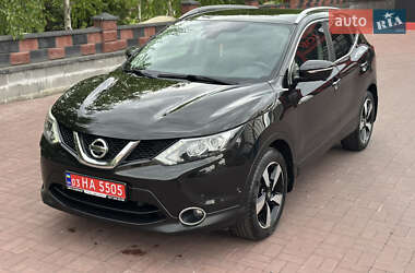 Позашляховик / Кросовер Nissan Qashqai 2014 в 