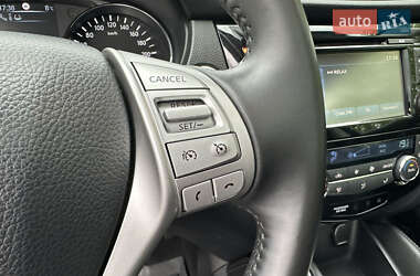 Позашляховик / Кросовер Nissan Qashqai 2014 в 