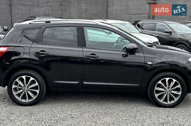 Позашляховик / Кросовер Nissan Qashqai 2011 в 